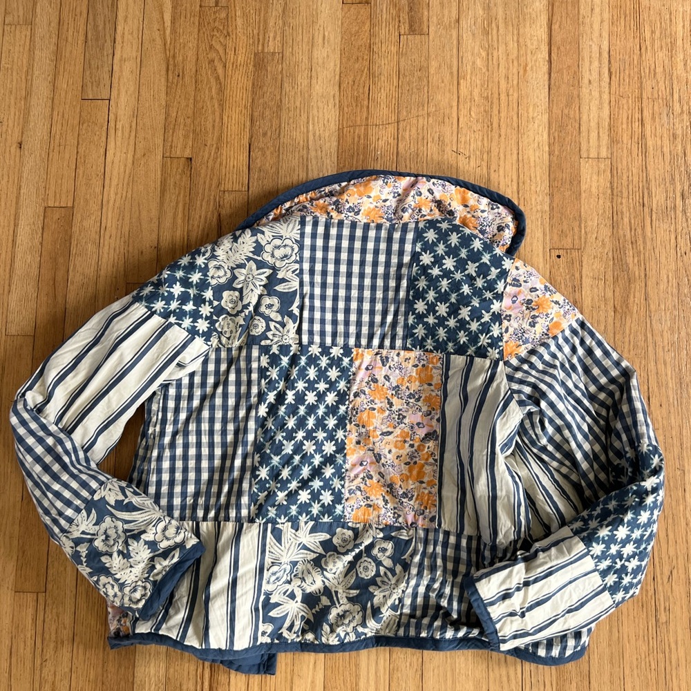 Quilted Jacket - Picture 5 of 6